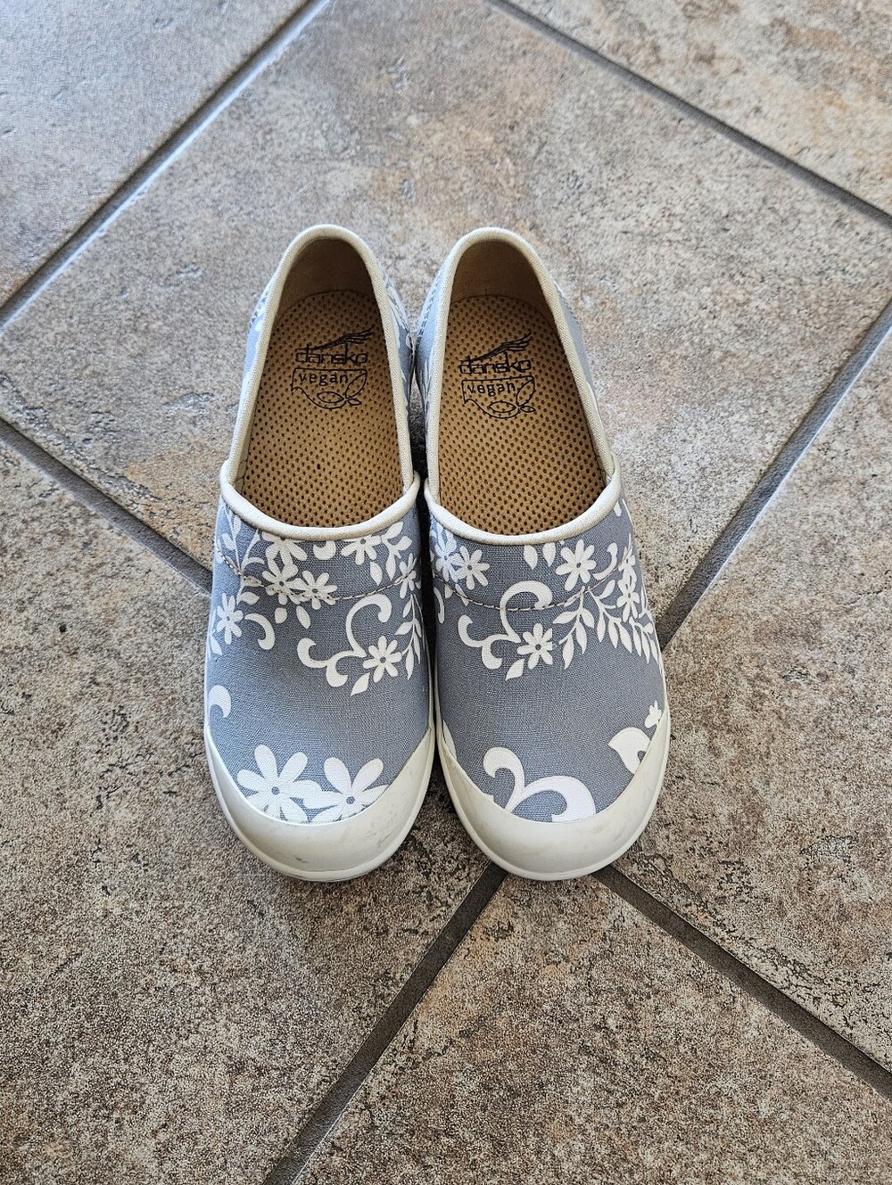 Dansko Veda Vegan Light Blue And White Clogs Slip On